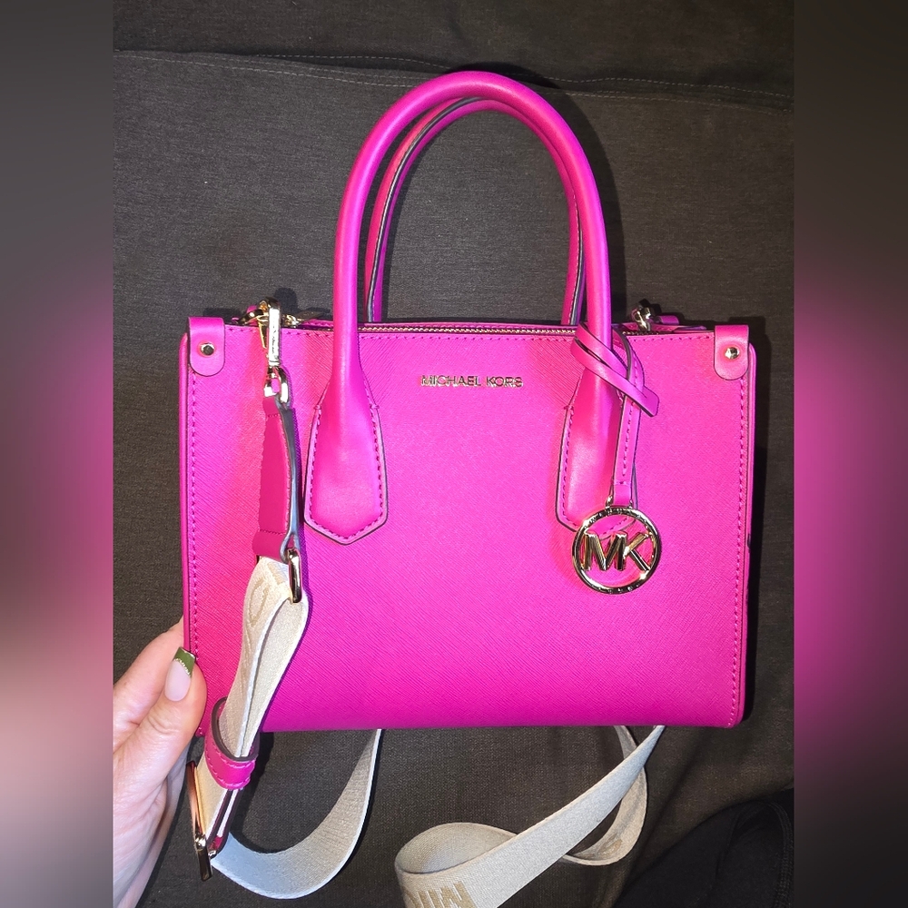 Michael Kors Maple Small Satchel In Dragonfruit Pink